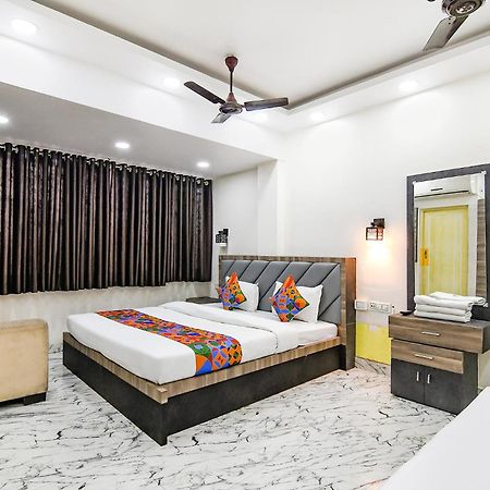 Fabexpress Sr Royale - Nr Sealdah Station Hotel Calcutta Exterior foto