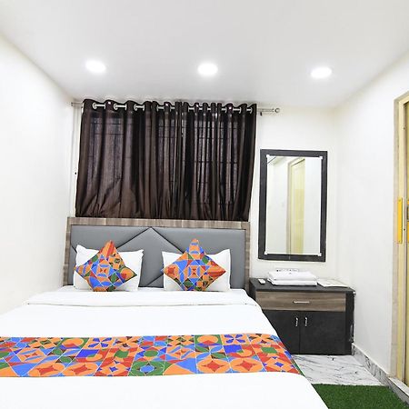 Fabexpress Sr Royale - Nr Sealdah Station Hotel Calcutta Exterior foto