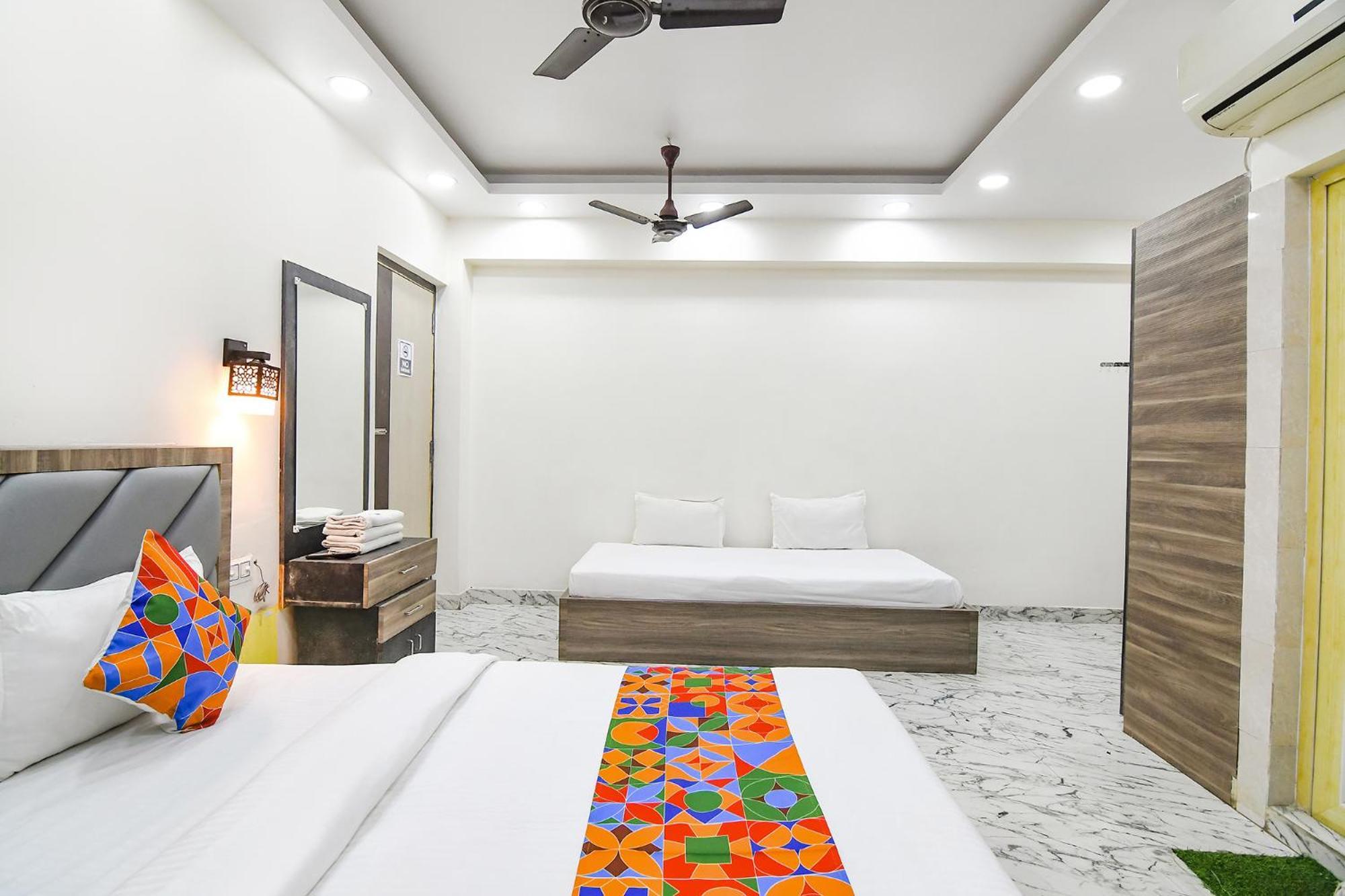 Fabexpress Sr Royale - Nr Sealdah Station Hotel Calcutta Exterior foto