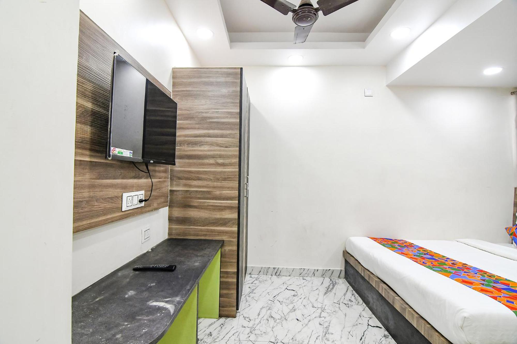 Fabexpress Sr Royale - Nr Sealdah Station Hotel Calcutta Exterior foto
