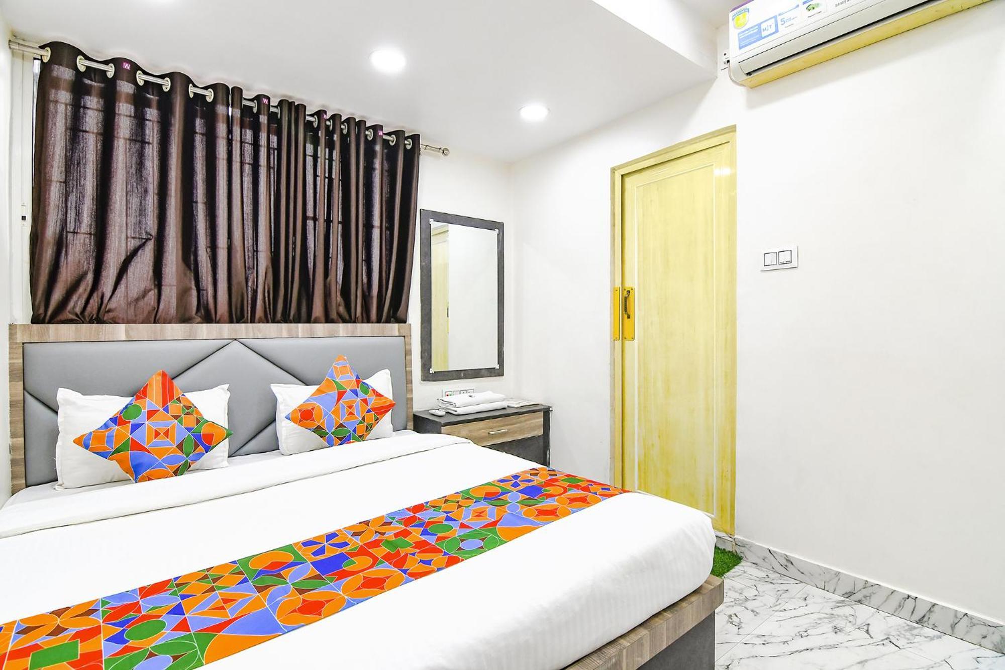 Fabexpress Sr Royale - Nr Sealdah Station Hotel Calcutta Exterior foto